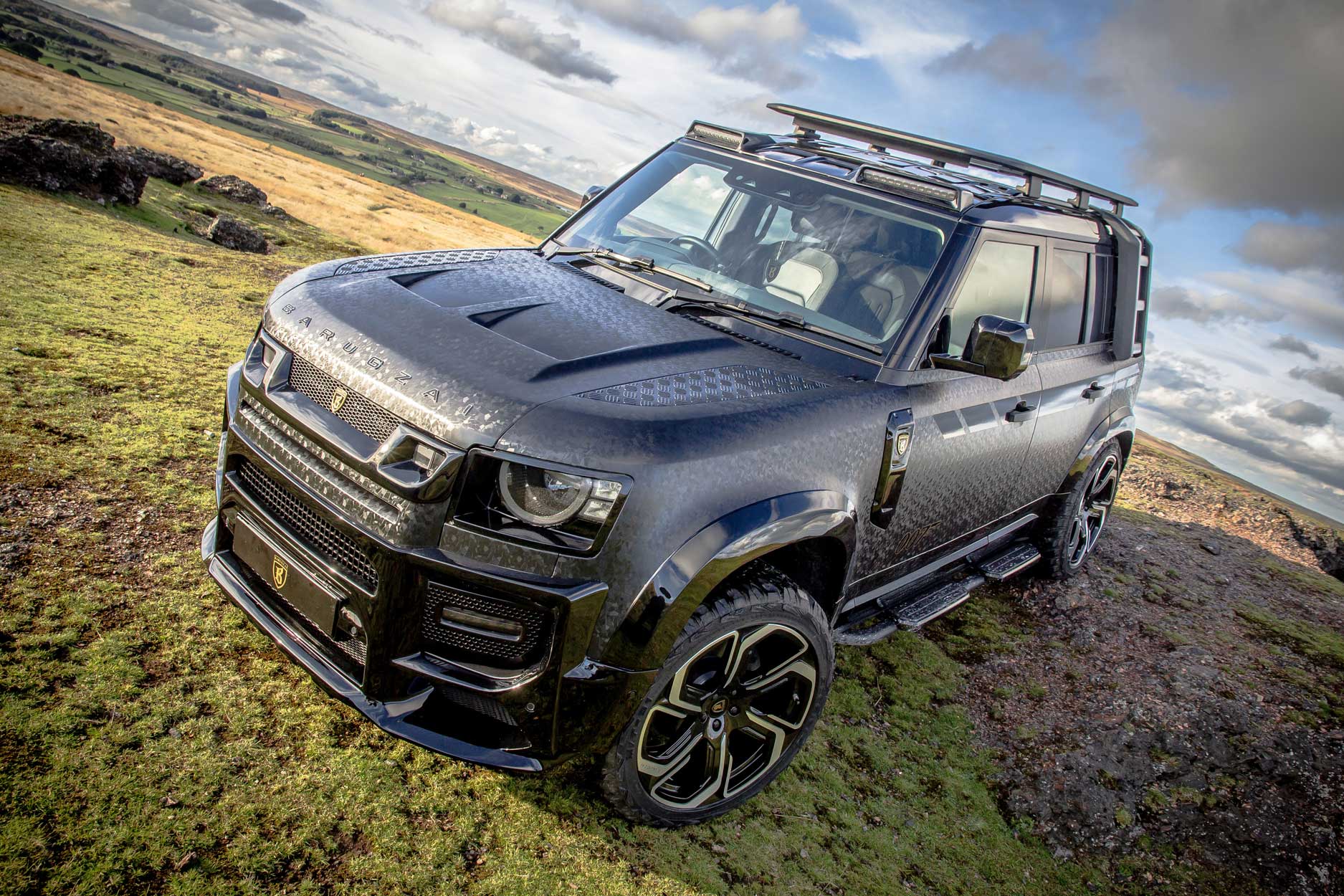 falcon_007_edition_front_quarter_top_angle_for_slider_gallery